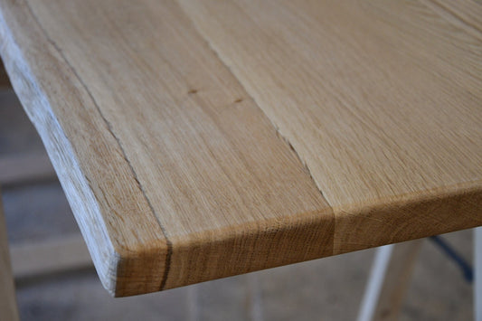 Oak top 2 cm thick - Natural edges - Rounded edges - Varnish (tables and desks) 